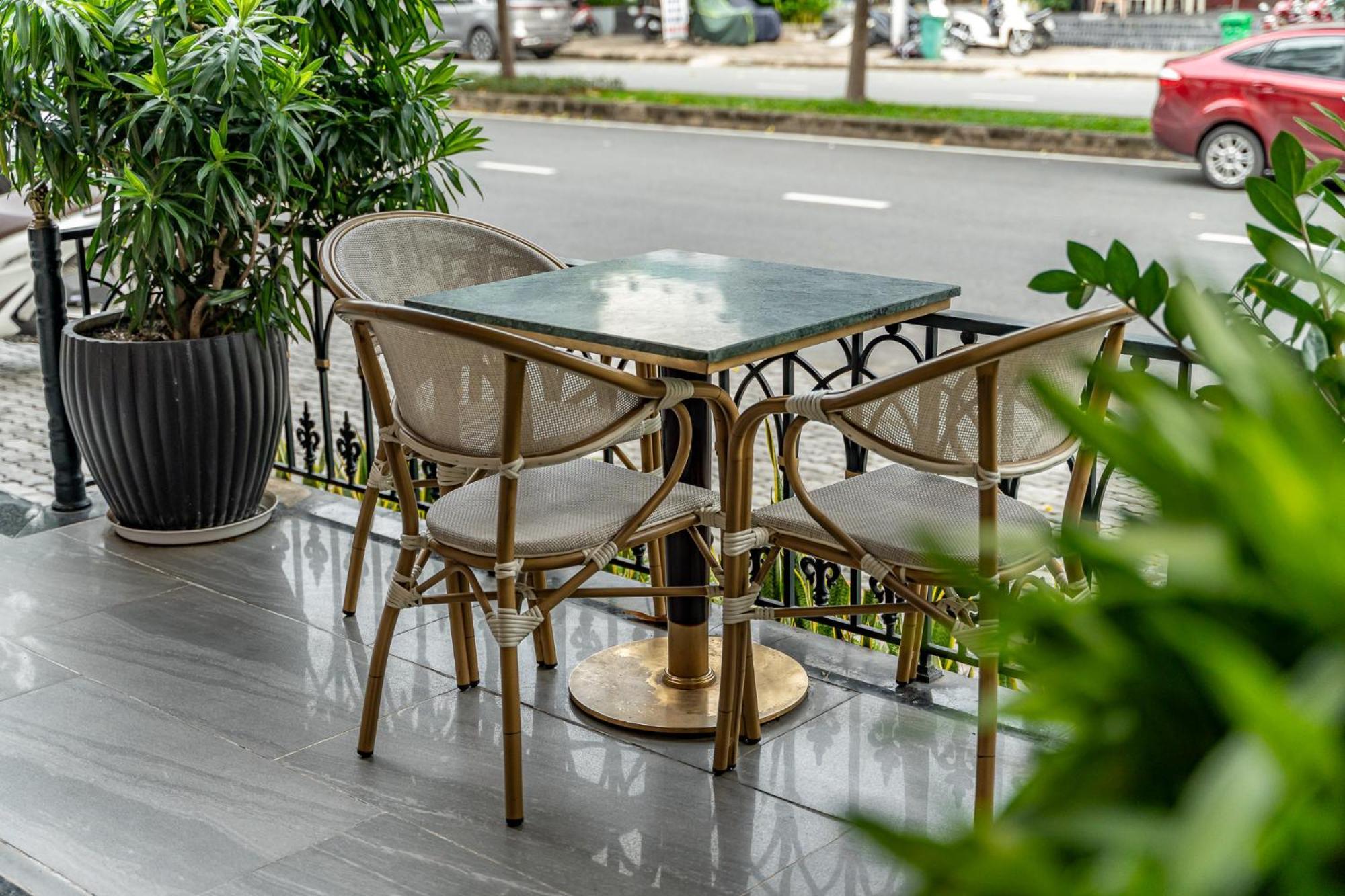 Golden Tree Hotel & Apartment Ho Chi Minh City Exterior photo